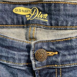 OLD NAVY Mid-Rise Boot-Cut Jeans for Women